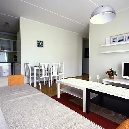 Apartment Chelsea Papiniidu 64 *