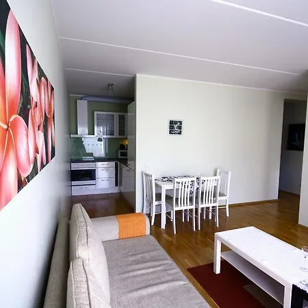 Apartment Chelsea Papiniidu 64 *